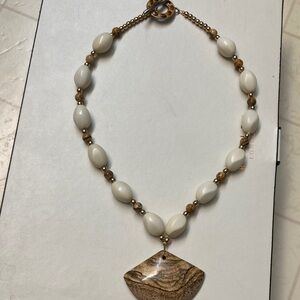Chic Cream Amber & Jasper Beaded Choker Necklace 17”